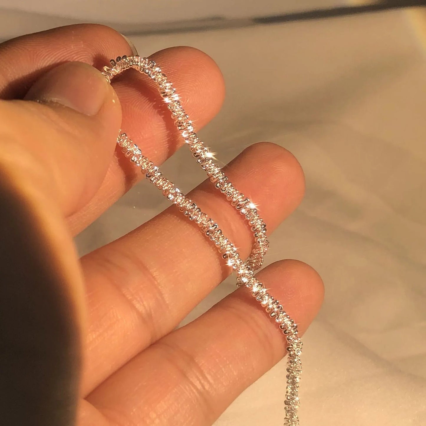 Elise | Verfijnde Armband met Sprankelende Zilveren Details