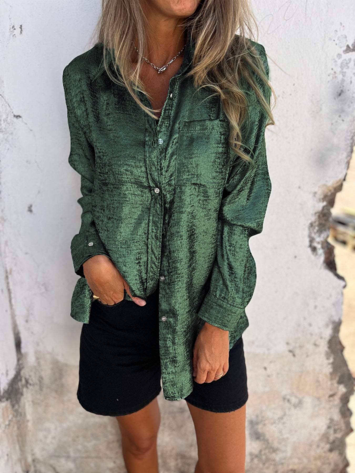 Nina | Stijlvol Glanzende blouse