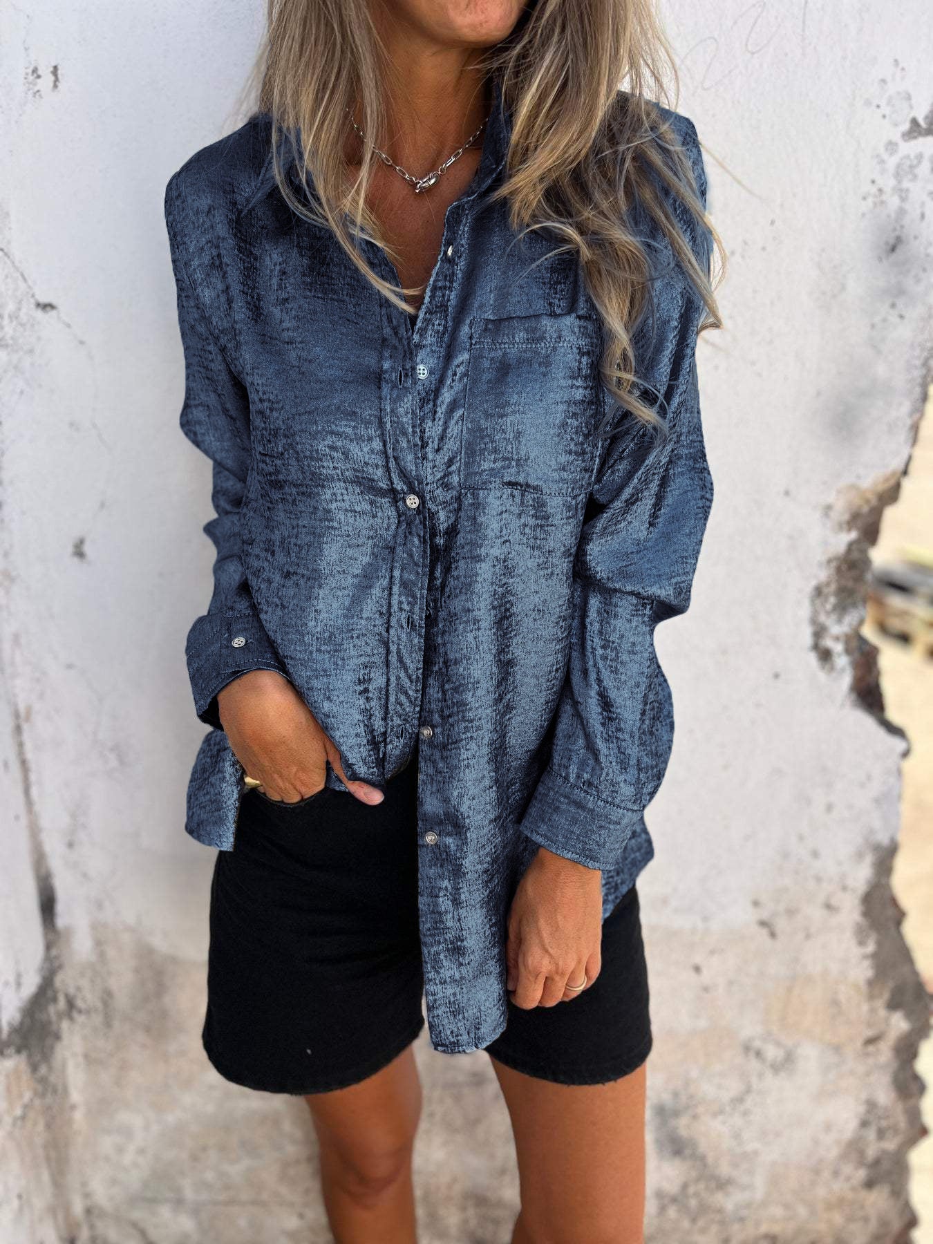 Nina | Stijlvol Glanzende blouse