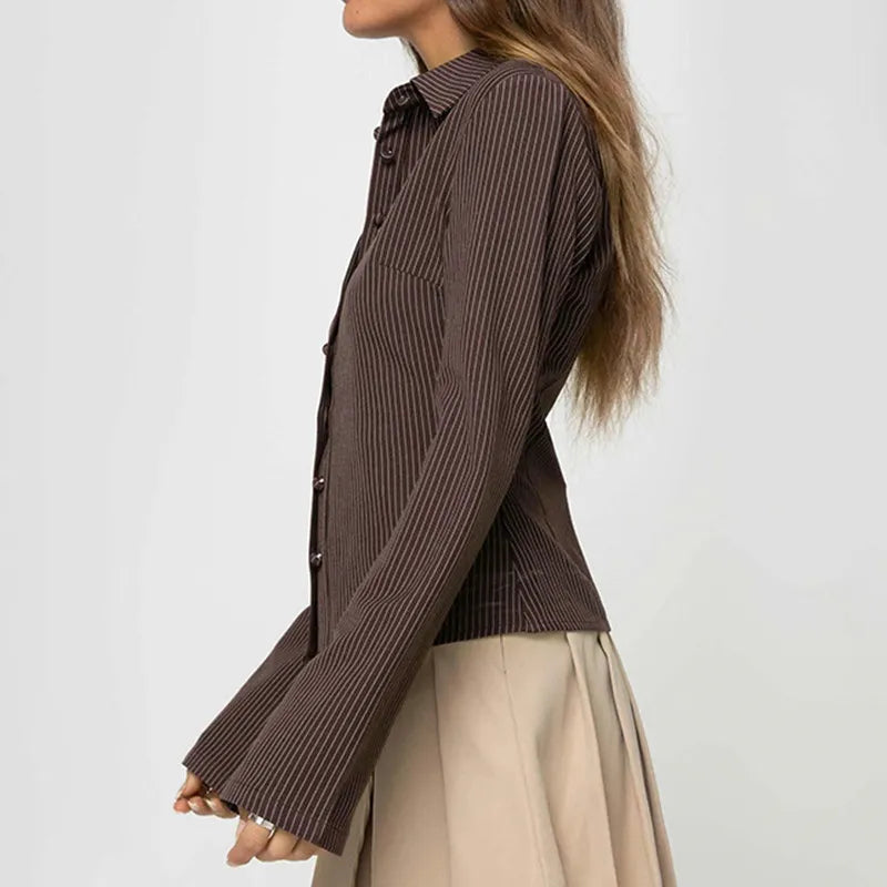 Eva | Luchtige Retro Blouse vol Vrouwelijke Charme