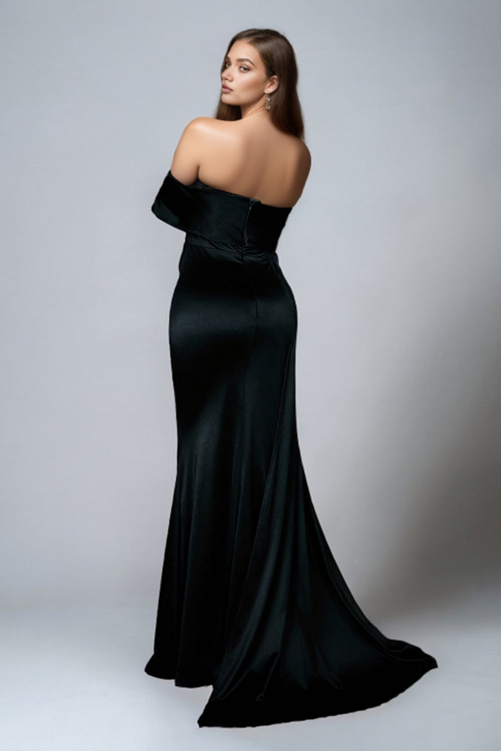 Seraphine | Off-Shoulder Satijnen Jurk met Elegante Glans