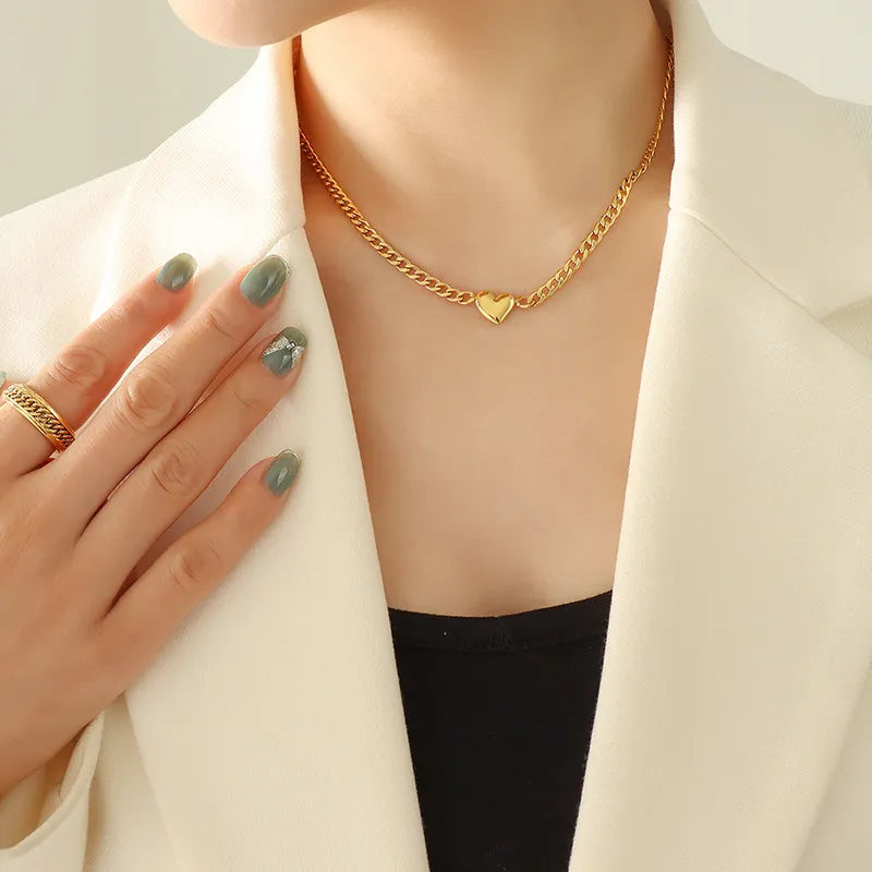 Amora | Verfijnde Hartketting vol Liefde
