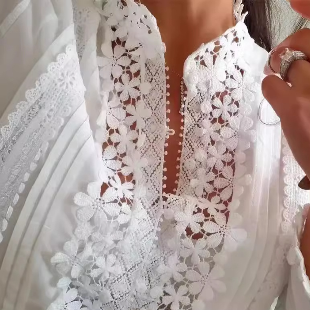 Fress | Luchtige Kantblouse met Verfijnde Details