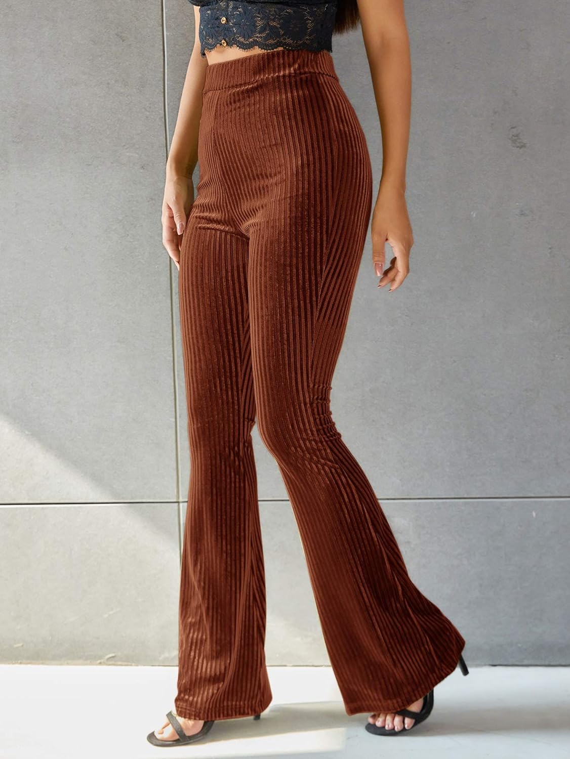 Marvhie | Stijlvolle Corduroy Broek met Vrouwelijke Pasvorm