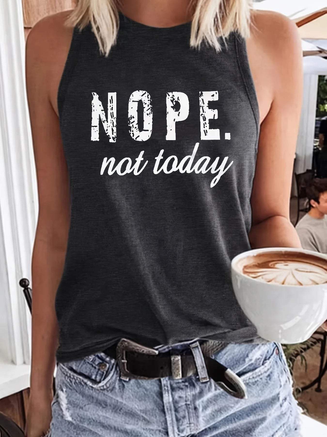 Lucy | Dames T-shirt met V-hals en Stijlvol Patroon