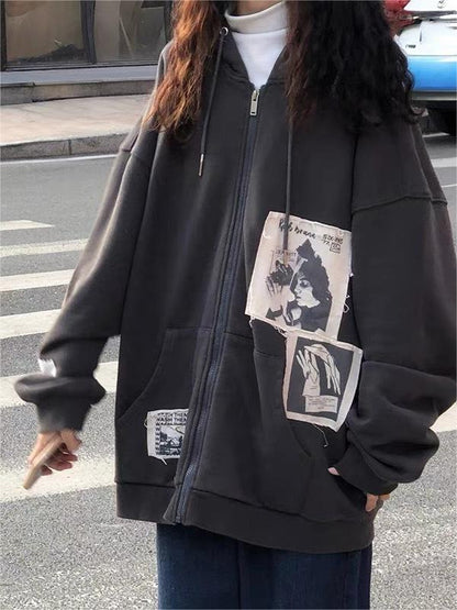 Abigail | Donkergrijze hoodie met patches