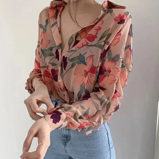 Vessa | Luchtige Chiffon Zomerblouse met Elegante Flair