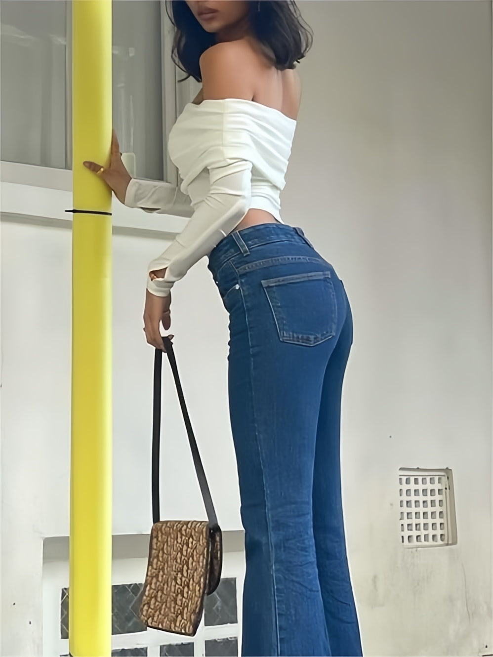 Elisa | Off shoulder crop top met lange mouwen