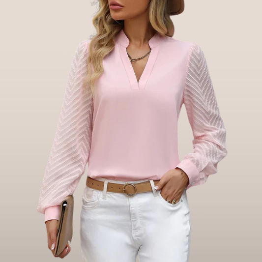 Jeanna | Elegante blouse met V-hals en transparante mouwen – Klassiek en vrouwelijk