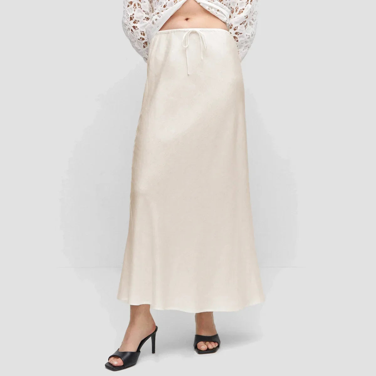 Sienne | Chique Lange Satijnen Rok met Elastische Taille