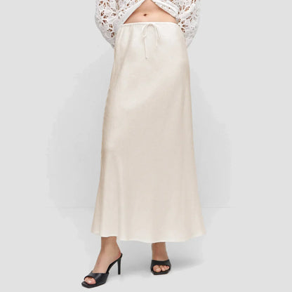 Sienne | Chique Lange Satijnen Rok met Elastische Taille