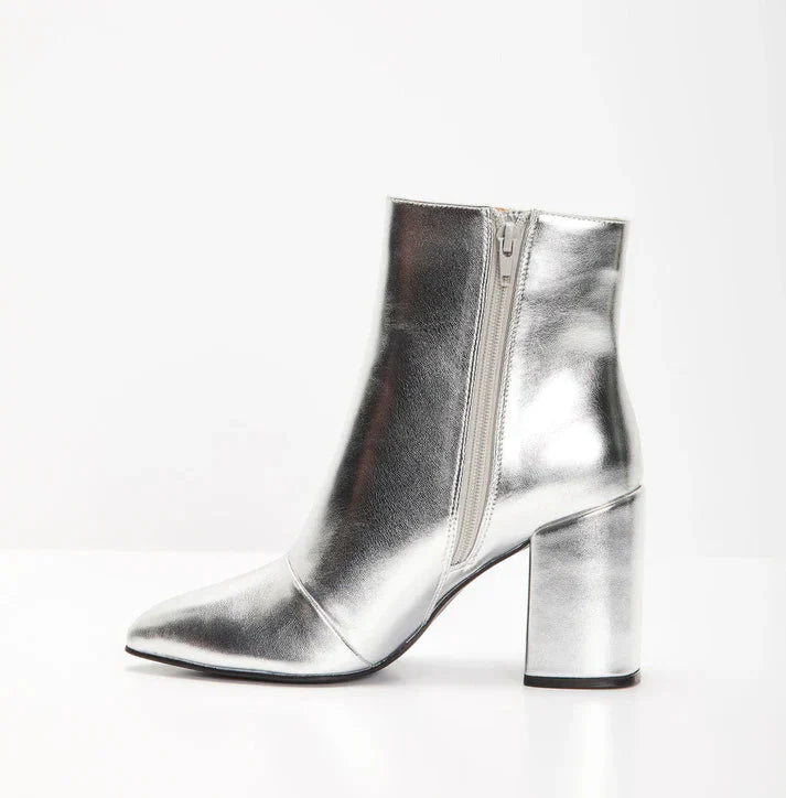 Silvie | Trendy Zilveren Enkellaarsjes voor Dames